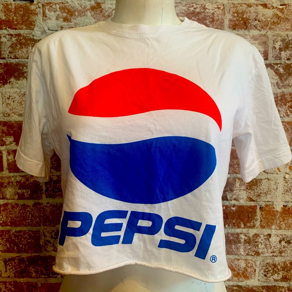 Cute Pepsi crop top - Picture 1 of 1